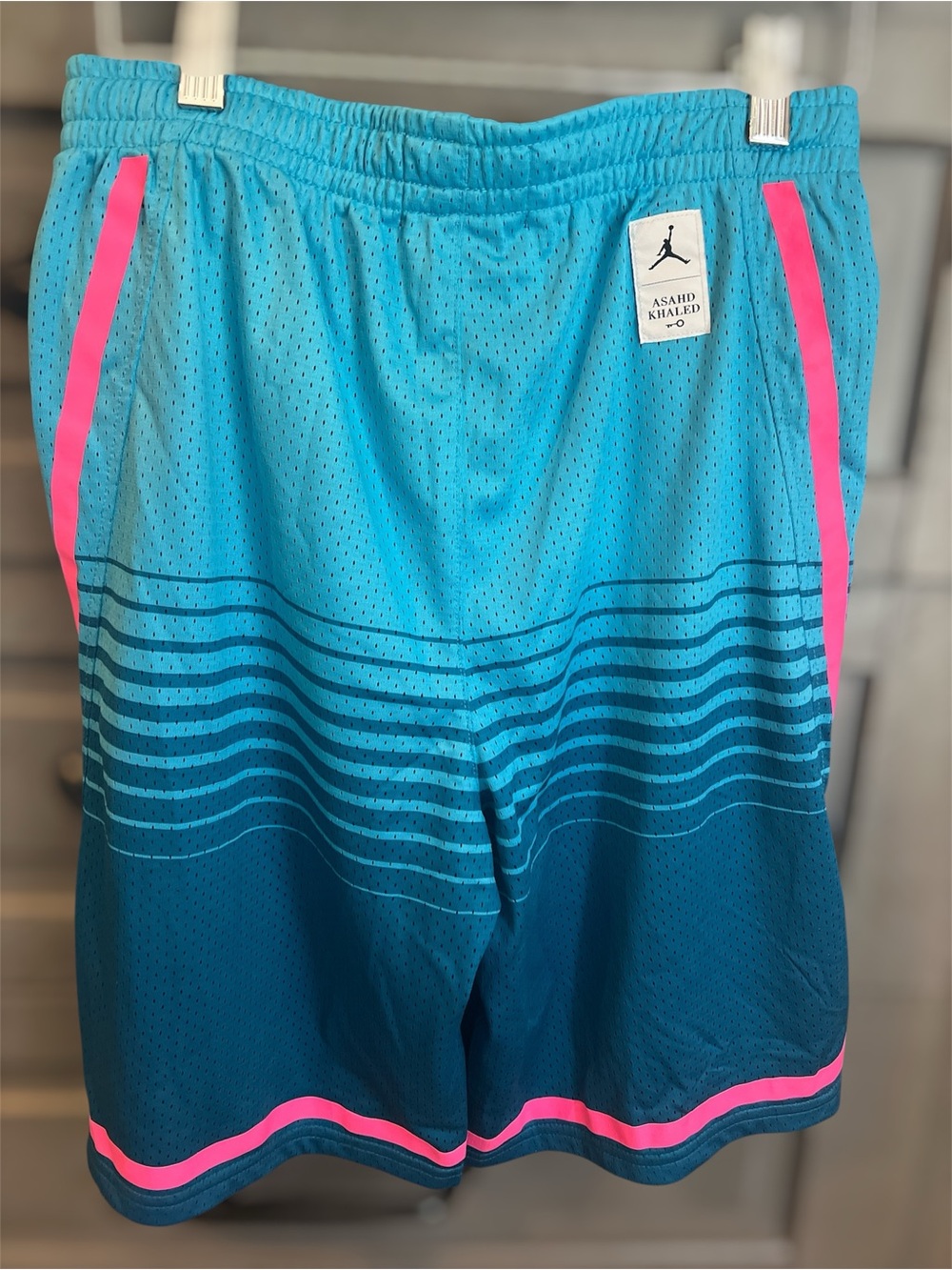 Jordan shorts - Picture 2 of 8